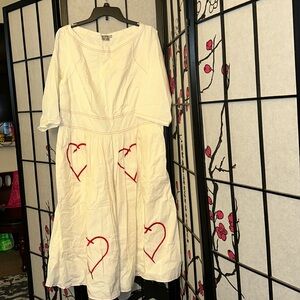 Eshakti dress with embroidered red hearts all throughout